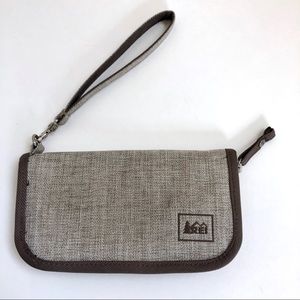 REI Bags - REI wallet REI Bags - REI wallet